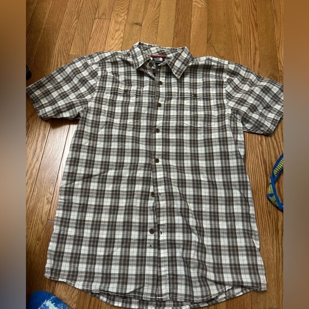 The North Face Plaid Button Down Shirt NWOT